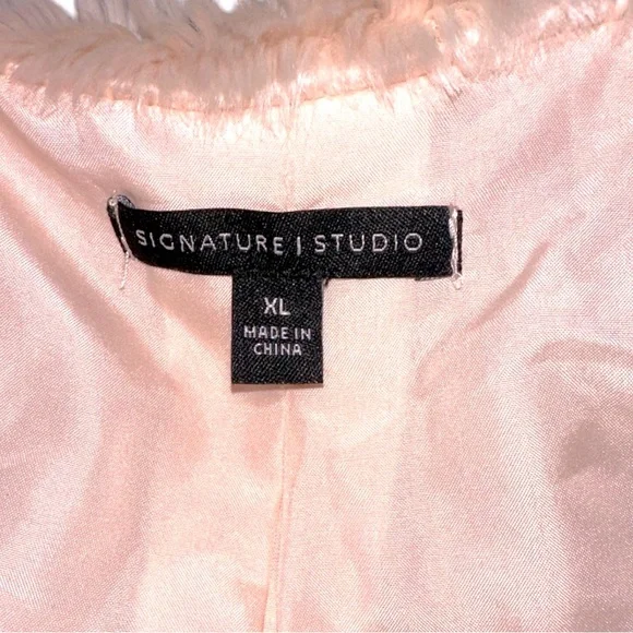 Signature Studio Faux Fur Vest Size XL - Picture 4 of 6